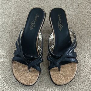 Skechers Somethin’ Else Black Leather Thong Sandals sz 8